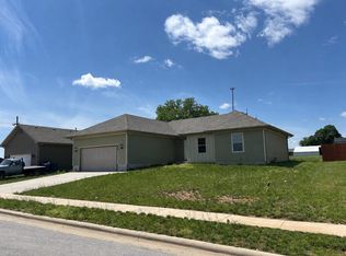 516 James St, Billings, MO 65610
