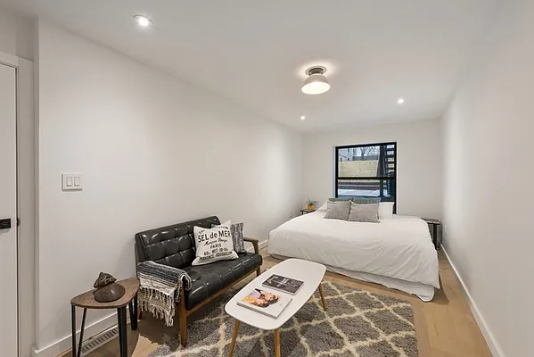 Rented by Modern Spaces | media 5