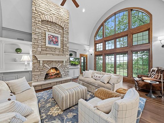 5th image of 1291 Waterview WAY #38-12