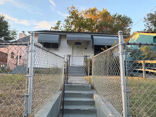 335 Carmody Hills Dr, Capitol Heights, MD 20743