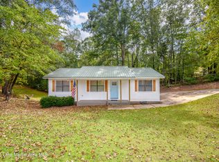 59 Thomas Rd, Alexander City, AL 35010