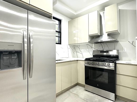 4th image of 38-18 32nd St #A