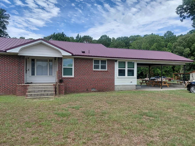 2312 Trask Pkwy — Photo 2
