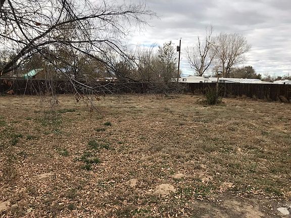 2nd image of 15813 Casler Ave