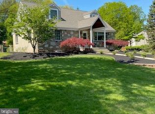 1256 Strathmann Dr, Southampton, PA 18966