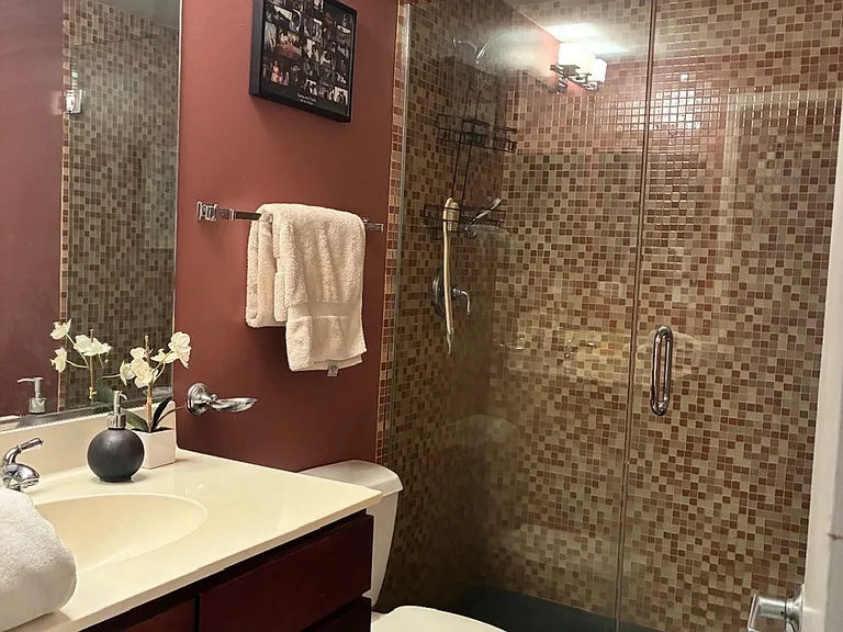 1001 W 15th St #136 — Photo 18