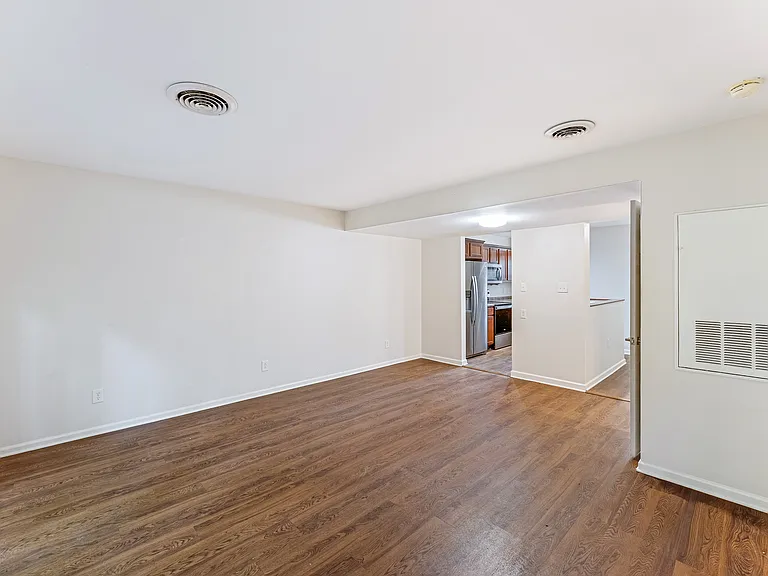 6529 Deane Hill Dr #43 — Photo 10