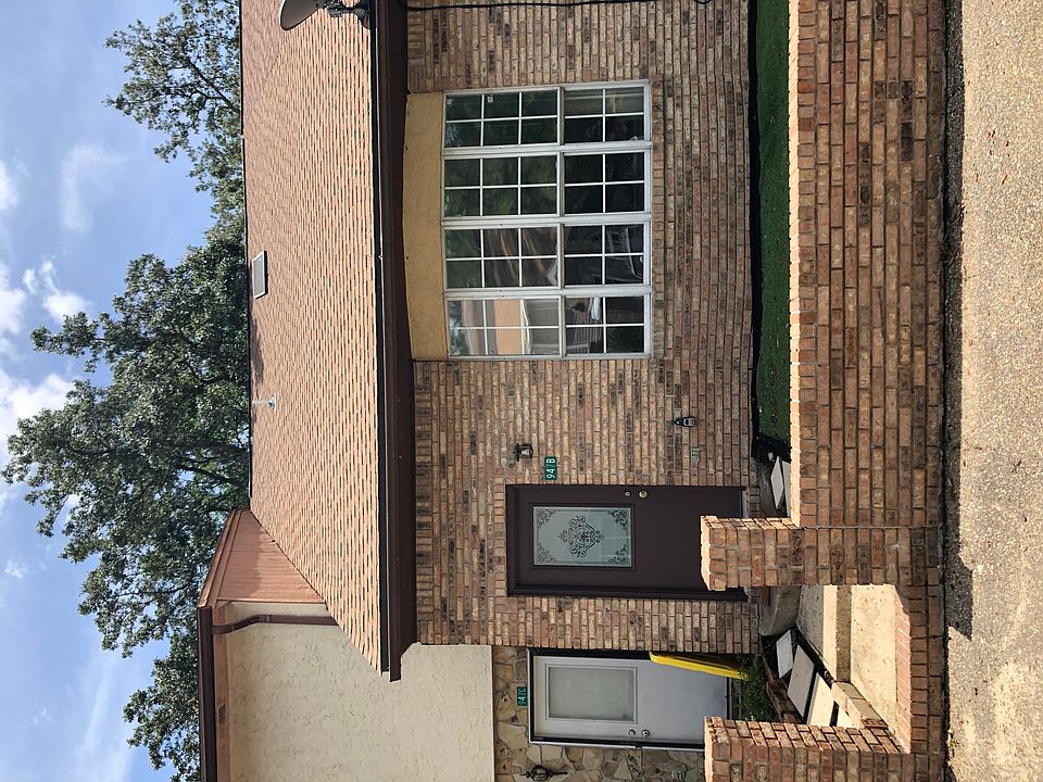 1st image of 947 Ashley Ln Unit B