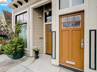 3141 West St, Oakland, CA 94608