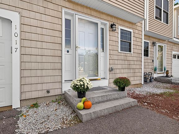 4th image of 1465 Hooksett Road #1017
