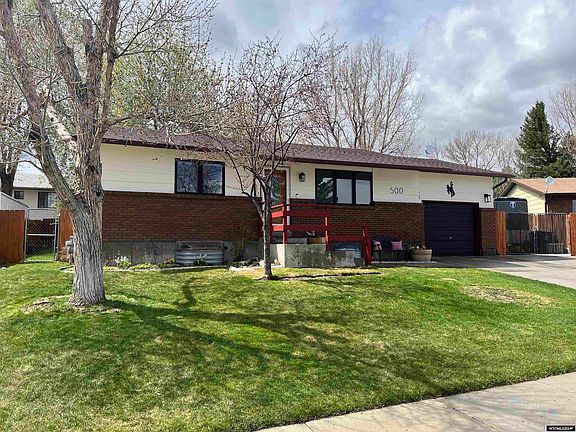 2nd image of 500 Cheyenne Dr