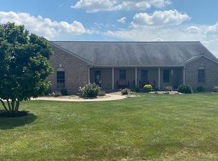 492 N Hyde Park Dr, Vincennes, IN 47591
