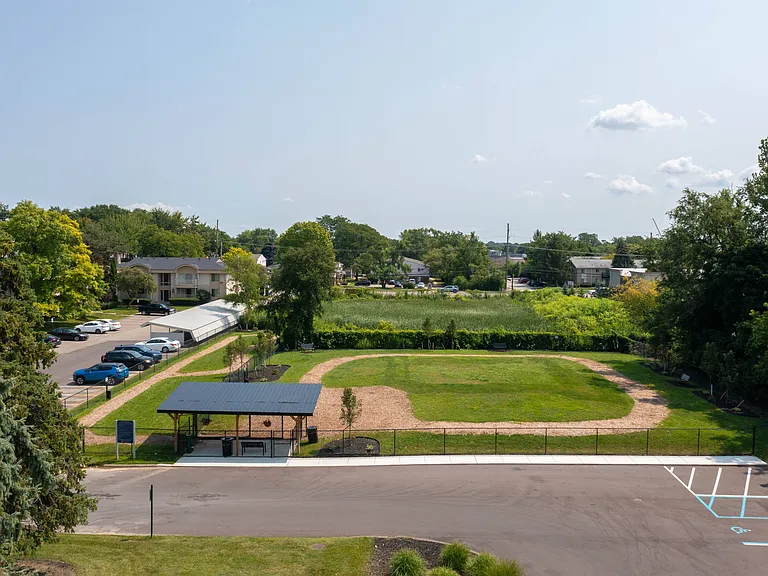 Somerset Park — Photo 26