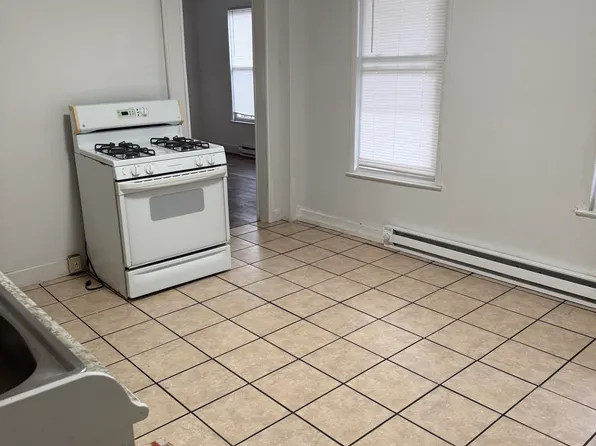 727 Baldwin St, Waterbury, CT