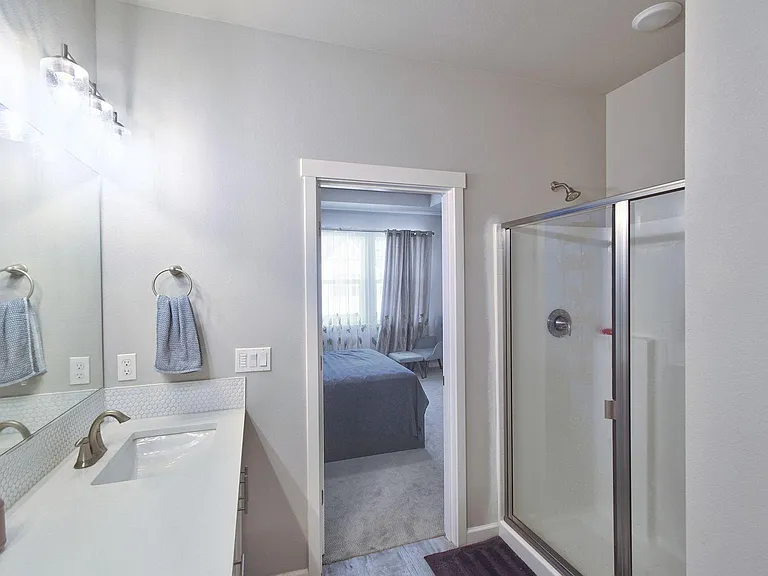 7008 SE Frasier Ln — Photo 9