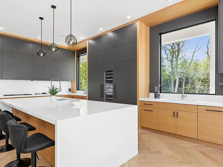 111 Water Mill Towd — Photo 15