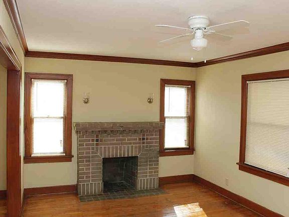 3rd image of 1101 N 19th St #A