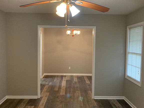 3rd image of 1904 Northside Dr