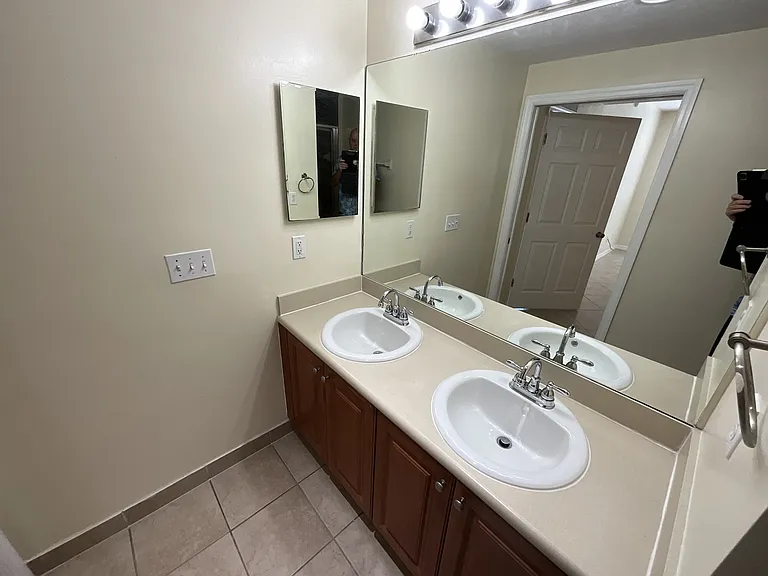 8342 Bernwood Cove Loop #809-809-809 — Photo 11