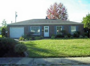 5 Rollin Hills Blvd, Effingham, IL 62401