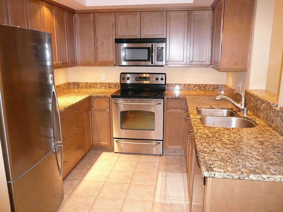 Beautifully updated kitchen