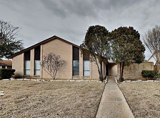1321 Ellington Dr, Mesquite, TX 75150