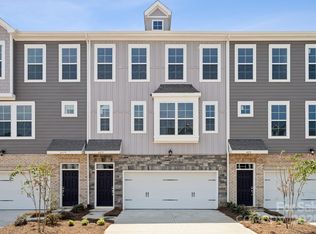 6981 Waterstone Dr, Sherrills Ford, NC 28673