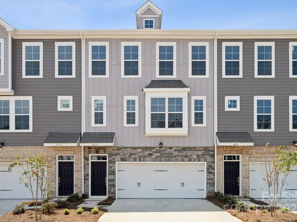 6981 Waterstone Dr, Sherrills Ford, NC 28673