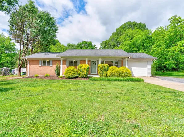 504 Forest Ridge Dr, Shelby, NC 28152