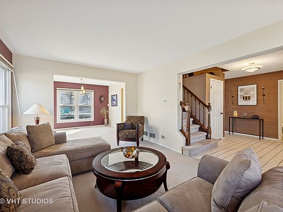 5th image of 205 S Pembroke Dr