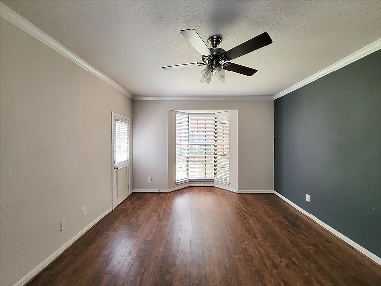 2255 Braeswood Park Dr #259 — Photo 7