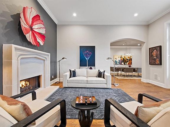 3rd image of 3009 Broadgate Ln