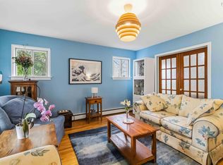 618 Herring Cove Rd, Halifax, NS B3R1X6