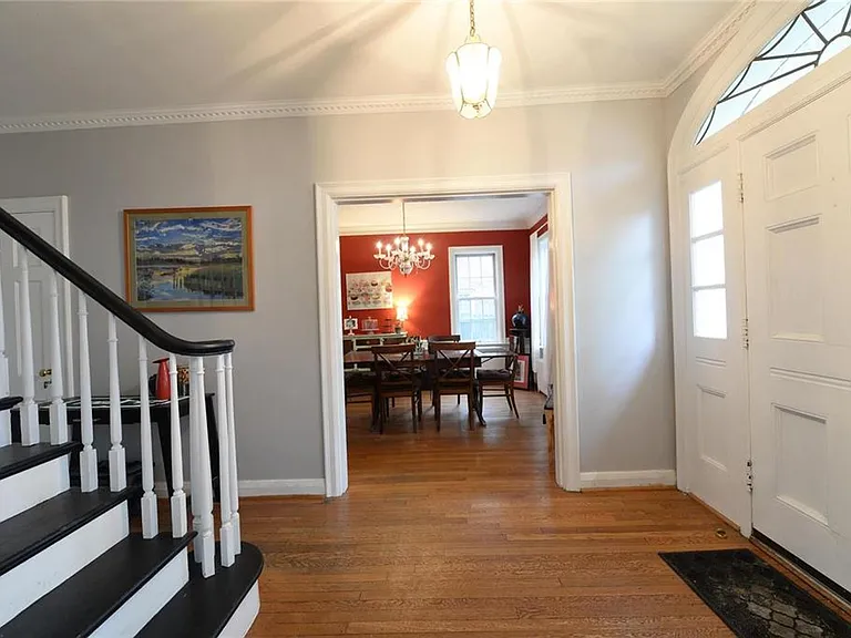 31 Algonquin Wood Pl — Photo 9