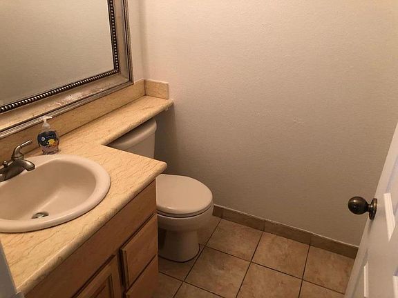 3rd image of 5012 Grey Feather Cir