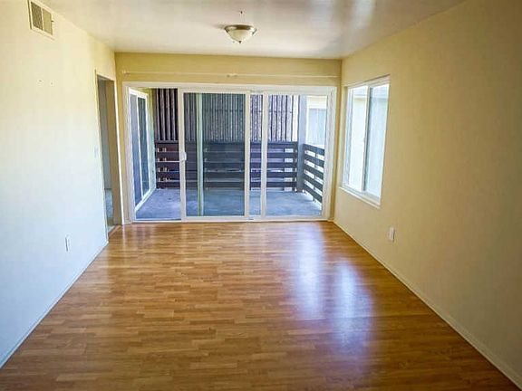 3rd image of 1700 Mission St APT 22