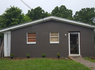 135 Macey Blvd, Versailles, KY 40383