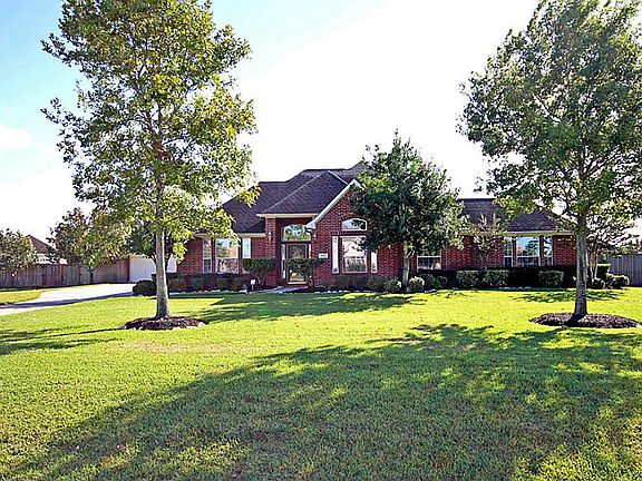 This home comes equipped with WEMO Belkin automated lights for Outside Entryway, Entry-Foyer, Outsid