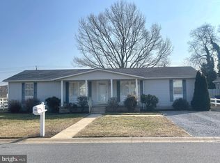 105 Beach Plum Pl, Lewes, DE 19958