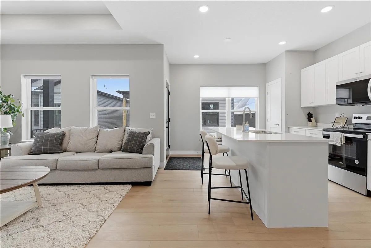 2 bed, 1140 sqft, $1,850 — Photo 4