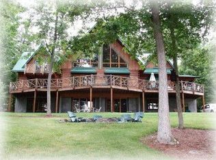8 Green Harbour Ct, Lake George, NY 12845