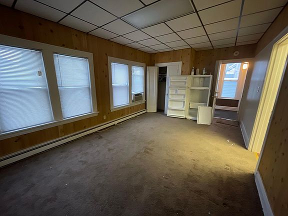 2nd image of 104 N Pine St #1R
