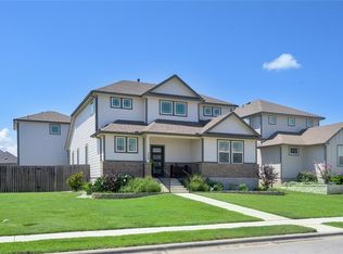 208 Garner Dr, Kyle, TX 78640