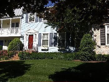 1st image of 16 S Pershing Dr