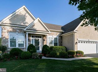 308 Sawgrass Ct, Honey Brook, PA 19344