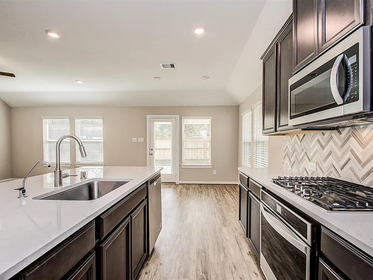2212 Gadwall Ct — Photo 10