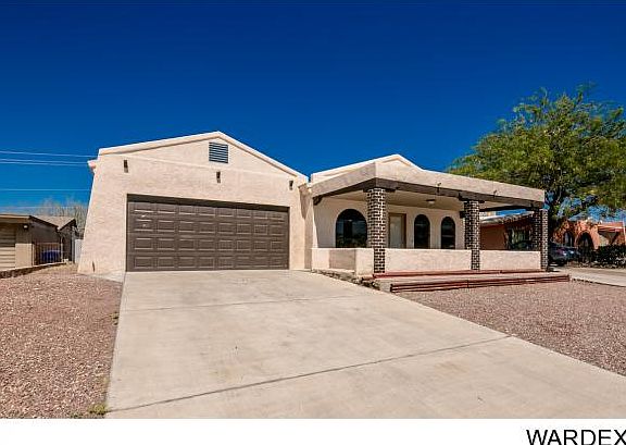 2nd image of 3705 Garnet Dr
