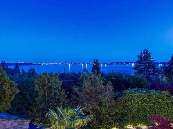 3395 Thompson Cres, West Vancouver, BC V7V 3E9