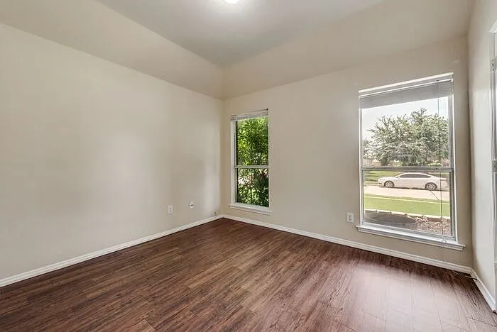 105 Shadybrook Dr — Photo 15