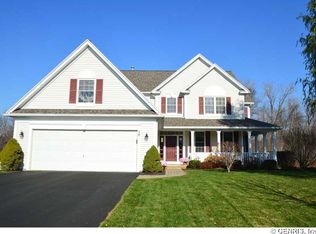 38 Ketchum St, Victor, NY 14564